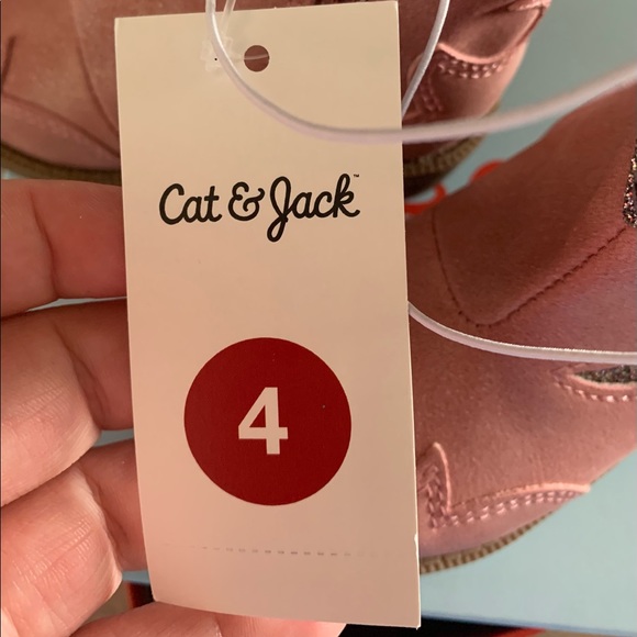 Lil pink baby cowgirl boots 🤠 Cat & Jack - Picture 6 of 10